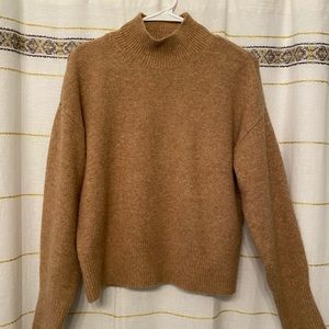 HM Mock turtleneck